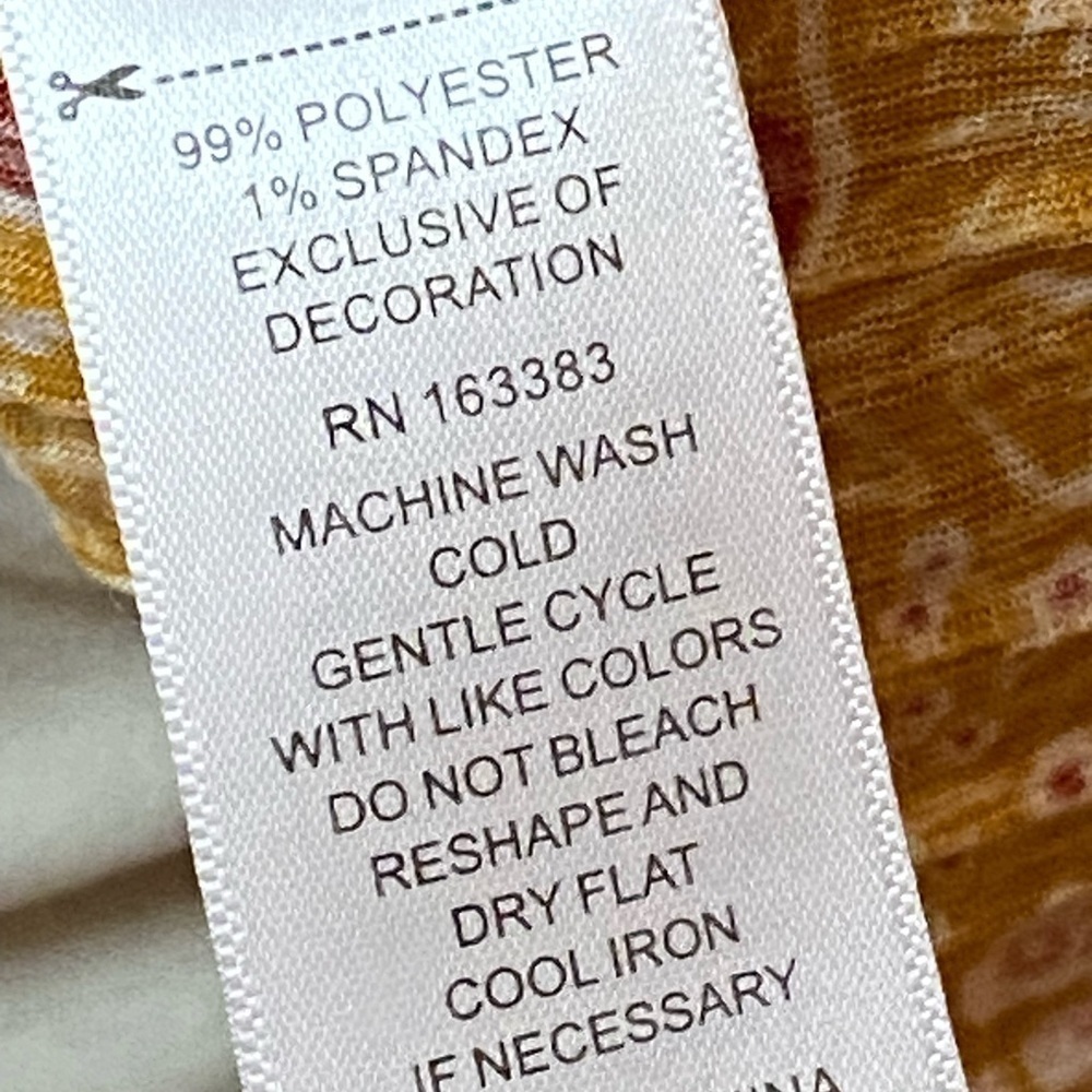 NWT Women's Rio & Rian Gold V-Neck Top Long Sleeves Size Large - Picture 6 of 8